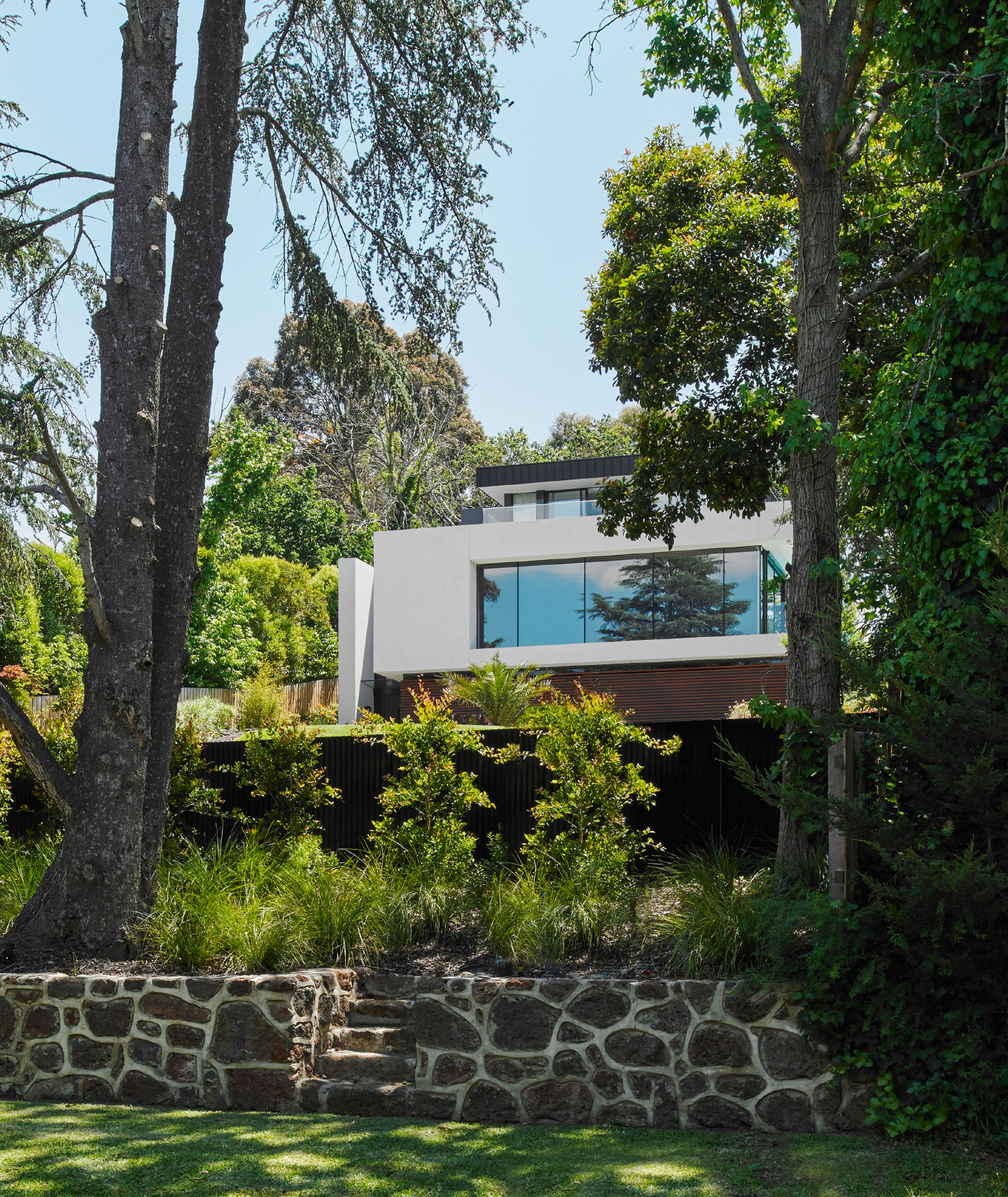 Ascui & Co Banyule House