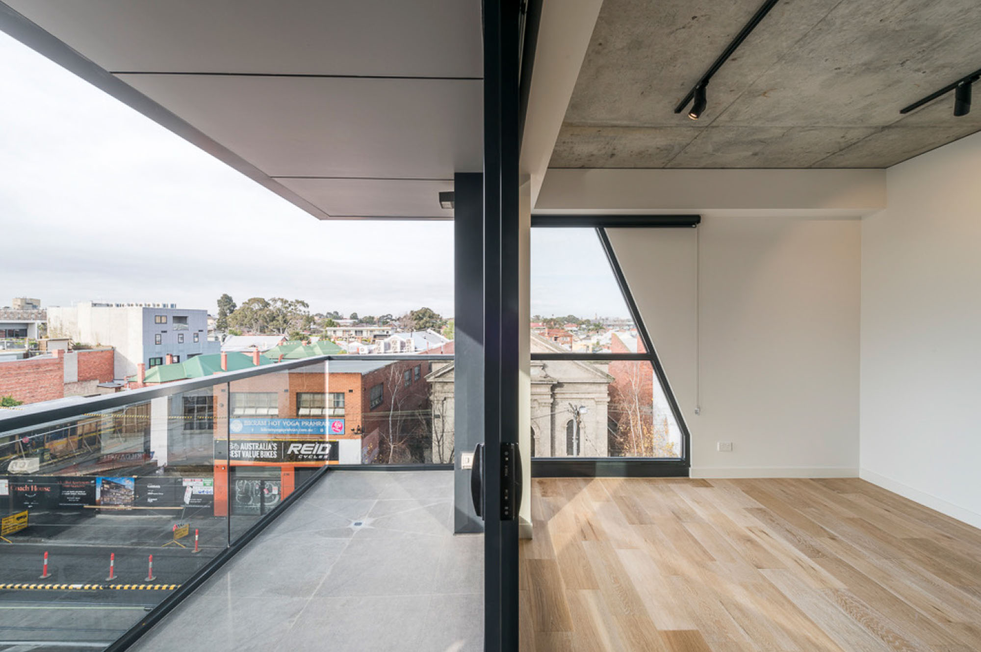 Ascui & Co Zac Apartments